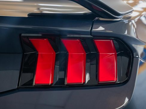 Used 2026 Ford Mustang Dark Horse RWD image 6