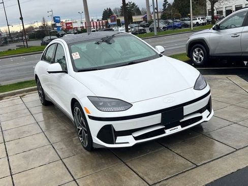 Used 2025 Hyundai Ioniq 6 Limited image 5