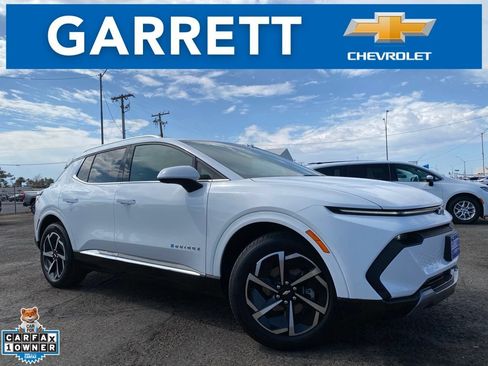 Used 2024 Chevrolet Equinox EV LT AWD/4WD image 1