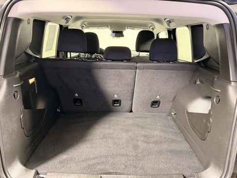 Certified 2023 Jeep Renegade Latitude image 12