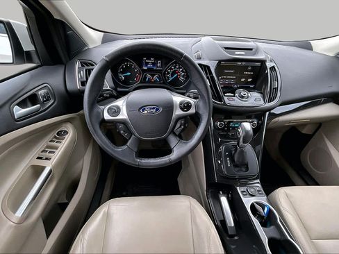 Used 2014 Ford Escape Titanium w/ Equipment Group 401A FWD image 6
