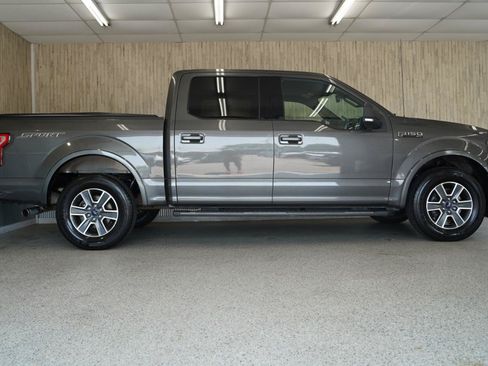 Used 2016 Ford F150 XLT w/ Equipment Group 301A Mid RWD image 6