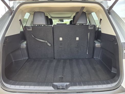 Used 2025 Toyota Grand Highlander FWD image 31