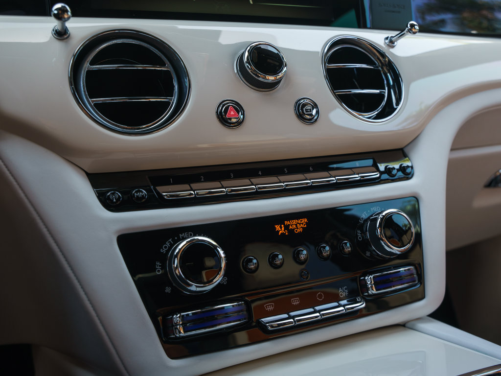 Certified 2023 Rolls-Royce Ghost w/ Ghost Package AWD/4WD image 29