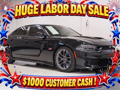 Used 2023 Dodge Charger Scat Pack w/ Technology Group RWD image 5