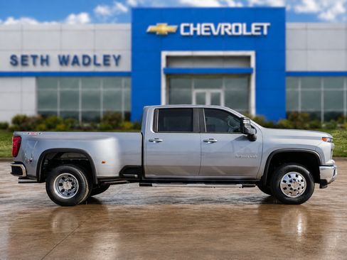 New 2026 Chevrolet Silverado 3500 LT AWD/4WD image 8