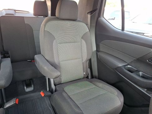 Certified 2023 Chevrolet Traverse LT w/ LPO, Floor Liner Package image 17