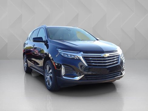 Used 2024 Chevrolet Equinox Premier FWD image 6