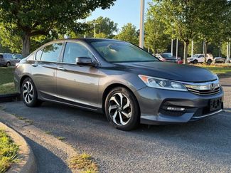 Used 2017 Honda Accord EX-L video 1