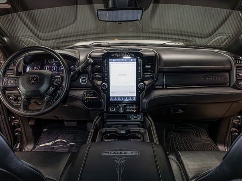 Used 2024 RAM 2500 Limited image 18