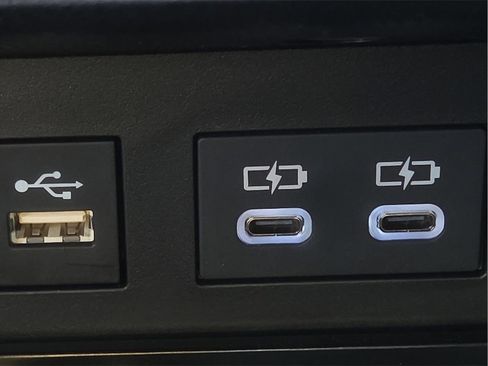 New 2026 Toyota Camry SE image 23