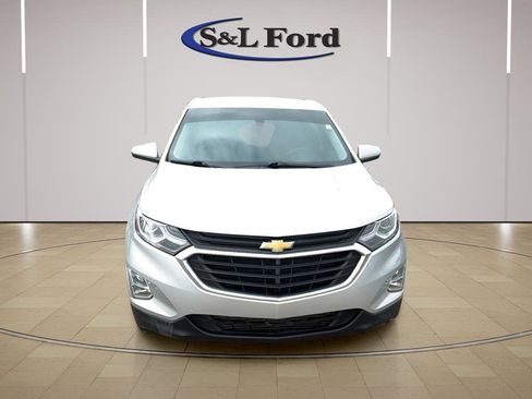 Used 2018 Chevrolet Equinox LT image 12