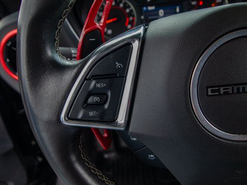 Used 2023 Chevrolet Camaro LT w/ Technology Package RWD image 22