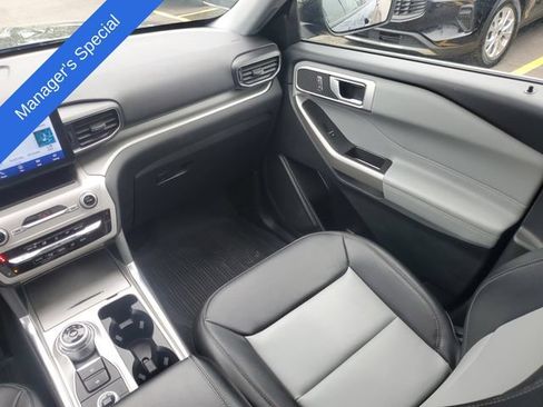 Certified 2023 Ford Explorer XLT w/ Equipment Group 202A AWD/4WD image 32