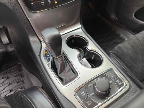 Used 2018 Jeep Grand Cherokee Trailhawk image 50