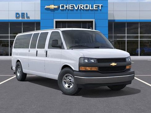 New 2025 Chevrolet Express 3500 LS image 7