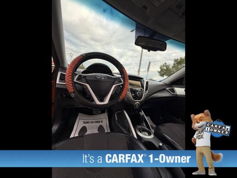 Used 2012 Hyundai Veloster w/ Style Pkg image 33