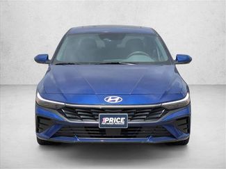 Used 2024 Hyundai Elantra SEL w/ Convenience Package video 2