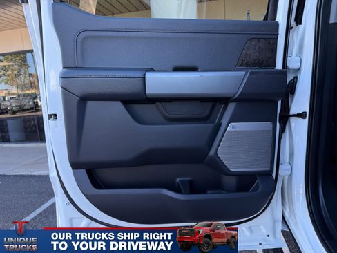 Used 2025 Ford F350 Lariat image 20