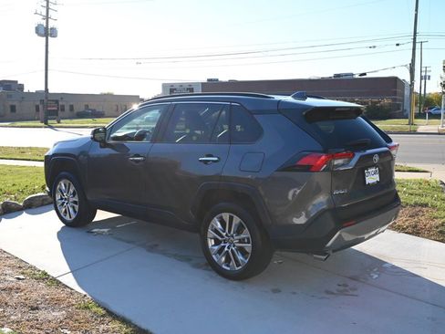 Used 2024 Toyota RAV4 Limited image 7