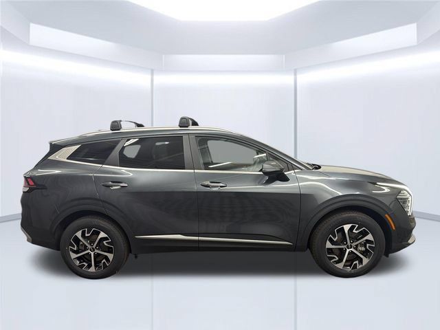 Certified 2024 Kia Sportage EX AWD/4WD image 5