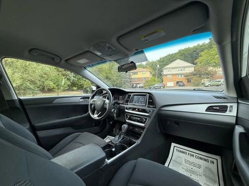 Used 2018 Hyundai Sonata SE image 30