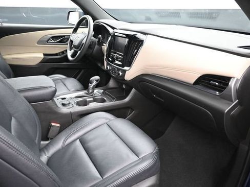 Used 2023 Chevrolet Traverse LS w/ Safety Package AWD/4WD image 19