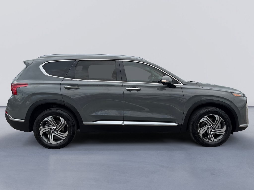 Used 2022 Hyundai Santa Fe SEL w/ Convenience Package FWD image 2