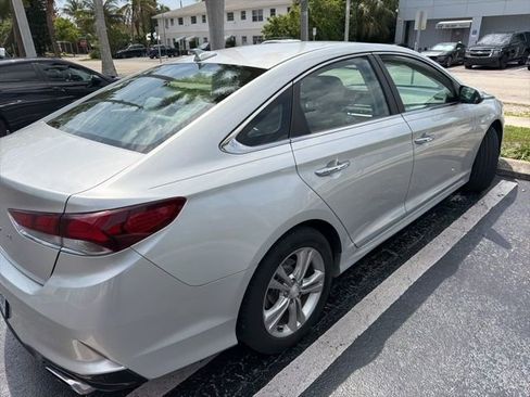Used 2018 Hyundai Sonata SEL FWD image 3