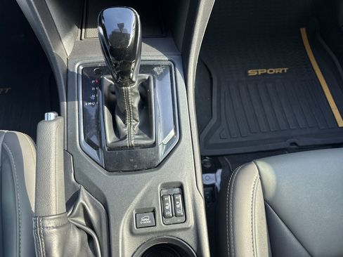 Used 2021 Subaru Crosstrek 2.5i Sport w/ Moonroof Package image 24