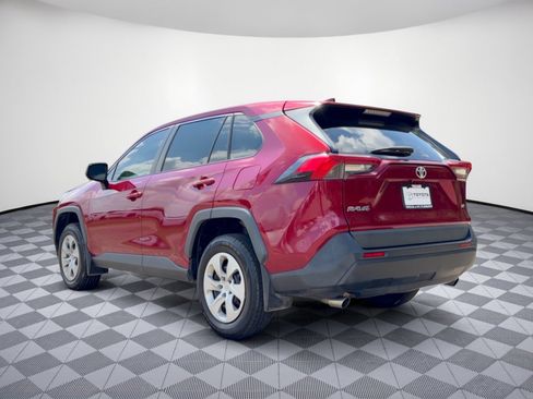 Used 2023 Toyota RAV4 LE FWD image 3