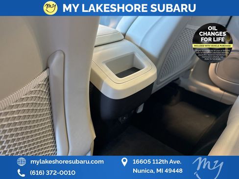 Used 2022 Volvo XC60 B5 Momentum image 23