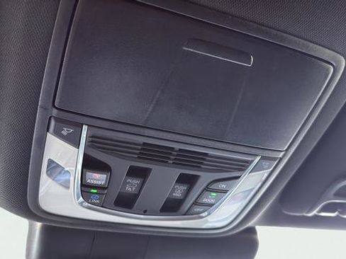 Used 2022 Acura RDX AWD image 21
