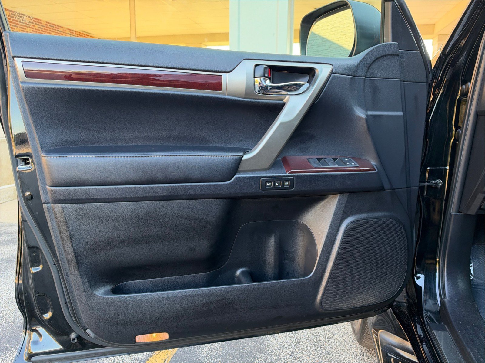 Used 2018 Lexus GX 460 Premium w/ Premium Package AWD/4WD image 44
