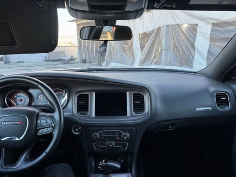 Used 2023 Dodge Charger SXT image 9