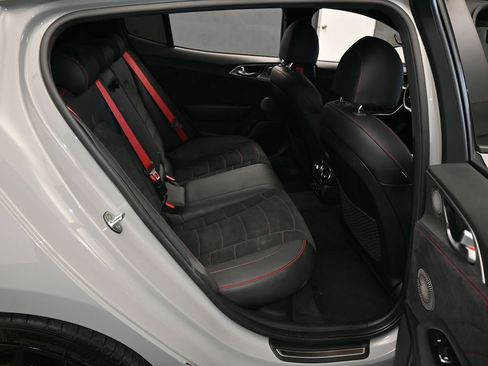 Used 2023 Kia Stinger GT2 w/ Option Group 015 image 40