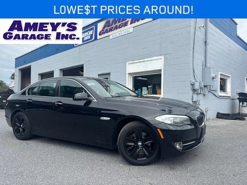 Used 2013 BMW 528i xDrive Sedan AWD/4WD image 1