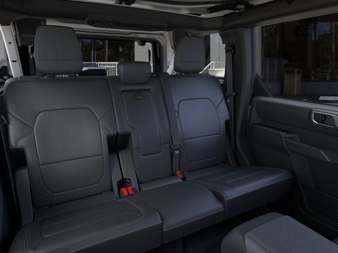 New 2026 Ford Bronco Badlands AWD/4WD image 11