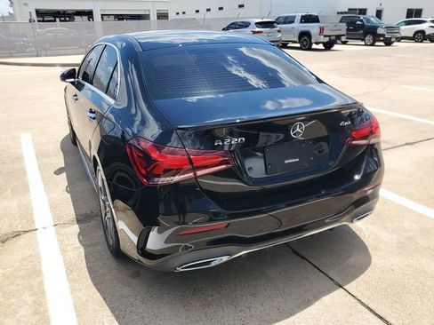 Used 2021 Mercedes-Benz A 220 4MATIC w/ AMG Line image 7