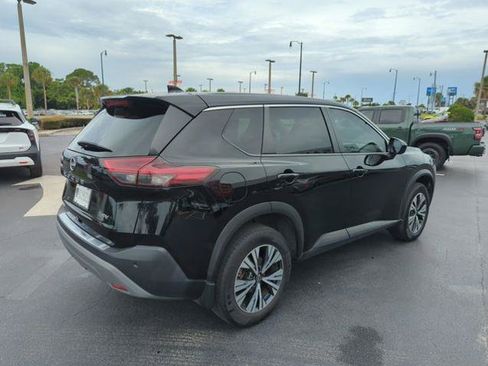 Certified 2023 Nissan Rogue SV FWD image 6