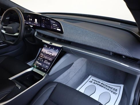 Used 2025 Lucid Air Touring AWD/4WD image 32