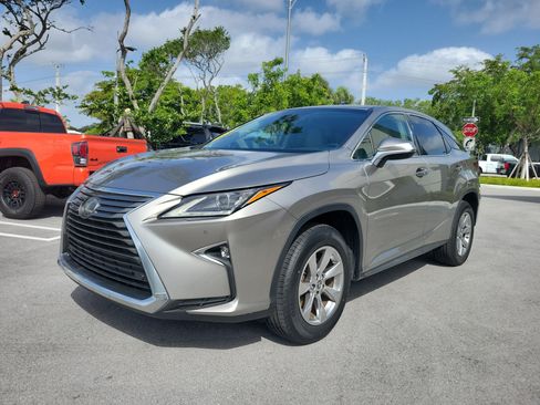 Used 2019 Lexus RX 350 FWD w/ Accessory Package image 3