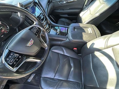 Used 2017 Cadillac Escalade ESV Platinum image 10