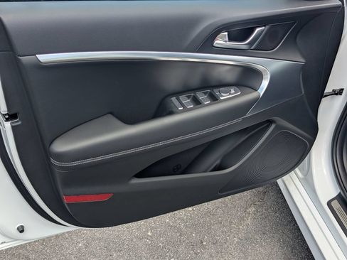 Used 2026 Genesis G70 2.5T AWD/4WD image 10