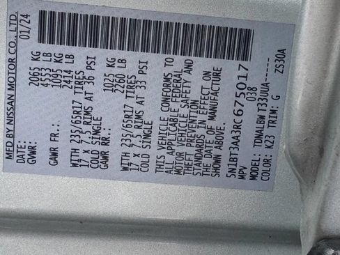 Used 2024 Nissan Rogue S FWD image 23