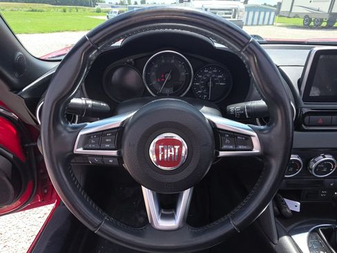 Used 2017 FIAT 124 Spider Lusso RWD image 15