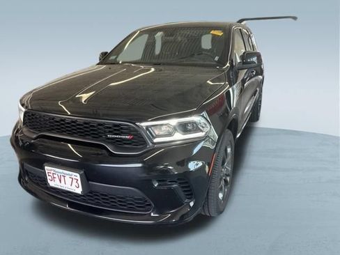 Used 2025 Dodge Durango GT AWD/4WD image 3