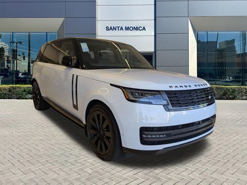 New 2026 Land Rover Range Rover Long Wheelbase SE AWD/4WD image 3