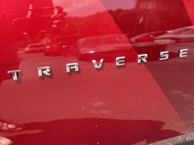 Certified 2023 Chevrolet Traverse LT w/ LT Premium Package FWD image 9