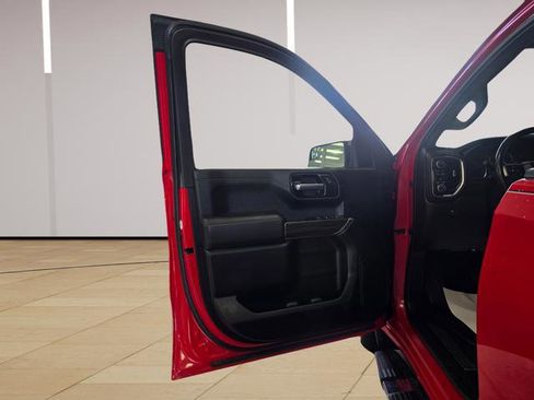 Used 2021 Chevrolet Silverado 1500 LT AWD/4WD image 10